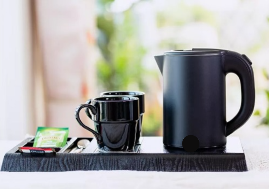 Hotel 0.6L Honeyson Electric kettle & Hospitality Tray Black or Silver Ideal for Hotel/Air B&B/Caravan